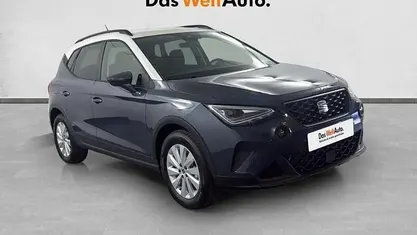 Usado Seat Arona Style 116 HP (85 kW) 2025 Cinzento SUV