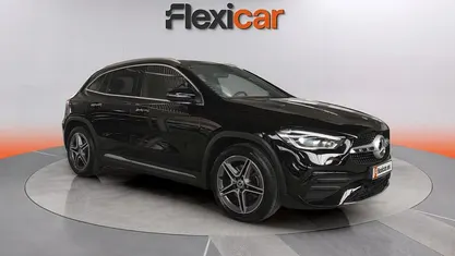 Usado Mercedes GLA200 151 CV (111 kW) 2021 SUV