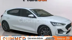 Azul Usado 2023 Ford Focus ST-Line Berlina | 18.990 € (Precio justo)