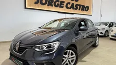 Gris Usado 2018 Renault Mégane IV Business Berlina | 9800 € (Precio justo)