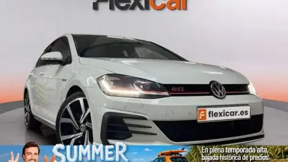 Usado VW Golf VII GTI 245 CV (180 kW) 2019 Blanco Utilitario