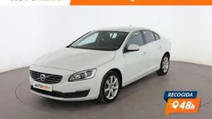 Blanco Usado 2017 Volvo S60 Momentum Berlina | 17.799 € (Precio justo)