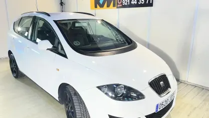 Usado Seat Altea Ecomotive 105 CV (77 kW) 2015 Blanco