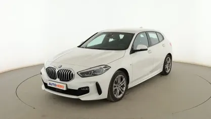 Usado BMW 118 M Sport 150 CV (110 kW) 2021 Blanco Utilitario