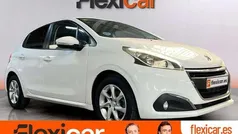 Blanco Usado 2015 Peugeot 208 Active Utilitario | 6500 € (Buen precio)