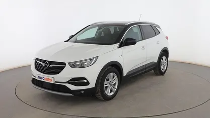 Usado Opel Grandland X Design Edition 130 CV (95 kW) 2018 SUV