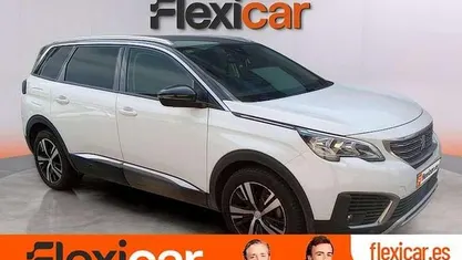 Usado Peugeot 5008 Allure 131 CV (96 kW) 2018 Blanco SUV
