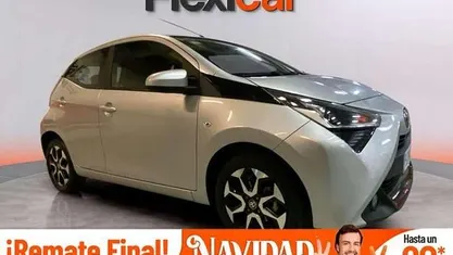 Gris Usado 2019 Toyota Aygo X-play Utilitario | 10.590 € (Precio justo)