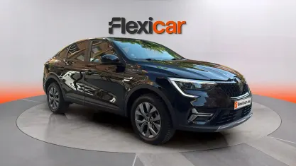 Usado Renault Arkana Equilibre 140 CV (102 kW) 2024 Negro SUV