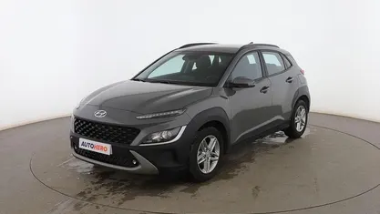 Gris Usado 2022 Hyundai Kona SUV | 18.999 € (Precio justo)