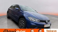 Azul Usado 2024 VW Polo Life Berlina | 18.990 € (Precio justo)