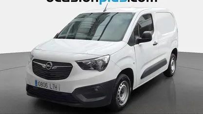 Usado Opel Combo 102 CV (75 kW) 2021 Blanco Familiar