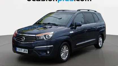 Usado Ssangyong (KGM) Rodius 178 CV (130 kW) 2016 Gris Monovolumen