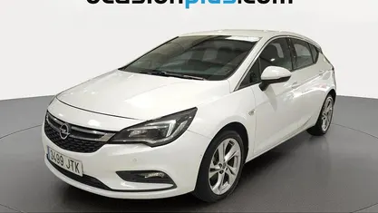 Usado Opel Astra Dynamic 105 CV (77 kW) 2016 Utilitario