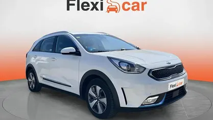 Usado Kia Niro 141 CV (103 kW) 2017 Blanco SUV