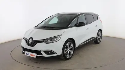 Usado Renault Grand Scénic IV Zen 140 CV (102 kW) 2018 Blanco Monovolumen