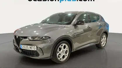 Gris Usado 2023 Alfa Romeo Tonale Sprint SUV | 20.091 € (Super precio)