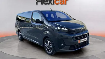 Usado Peugeot Traveller Business-Line 180 CV (132 kW) 2024 Monovolumen