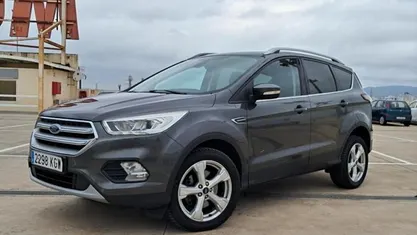 Usado Ford Kuga Titanium 180 CV (132 kW) 2018 SUV