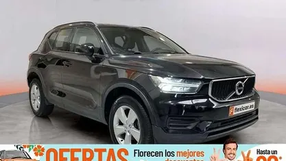 Usado Volvo XC40 156 CV (114 kW) 2019 Negro SUV