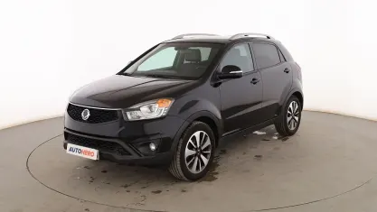 Usado SsangYong Korando Limited 175 CV (128 kW) 2015 Negro SUV