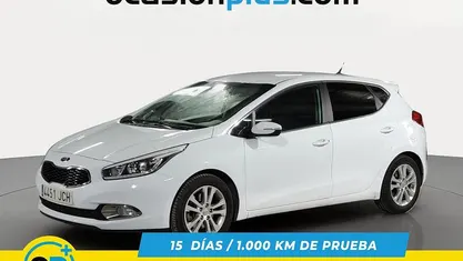 Usado 2015 Kia Ceed GT Utilitario | 8890 € (Precio justo)