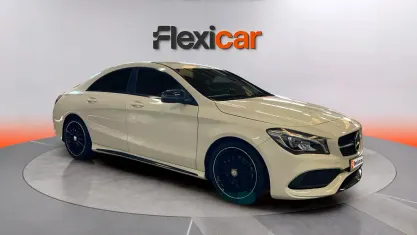 Occasion Mercedes CLA220 177 PK (130 kW) 2018 Wit Sedan