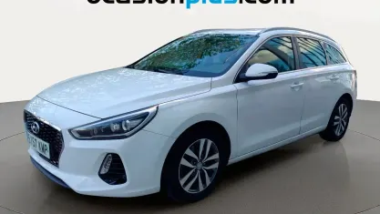 Usado Hyundai i30 140 CV (102 kW) 2018 Blanco Familiar