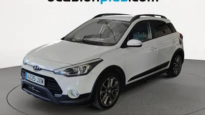 Usado Hyundai i20 Active 100 HP (73 kW) 2017 Citadino