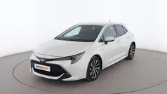 Blanco Usado 2021 Toyota Corolla Style Utilitario | 23.399 € (Precio justo)