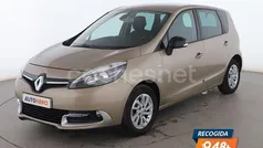 Marrón Usado 2015 Renault Scénic III LIMITED Monovolumen | 9299 € (Precio justo)
