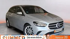 Gris / plata Usado 2021 Mercedes B180 Monovolumen | 23.690 € (Buen precio)