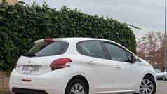 Usado 2019 Peugeot 208 Active Utilitario | 11.950 € (Precio justo)