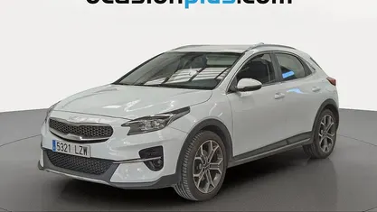 Usado Kia XCeed 120 CV (88 kW) 2022 Blanco SUV