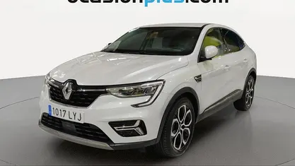Usado Renault Arkana Zen 145 CV (106 kW) 2022 Blanco SUV