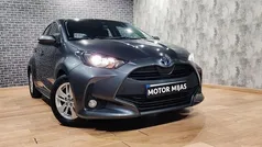 Usado 2022 Toyota Yaris Hybrid Active | 16.900 € (Super precio)