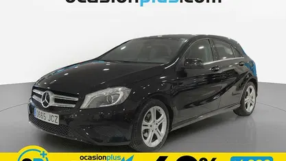 Usado Mercedes A180 Urban 109 CV (80 kW) 2015 Utilitario