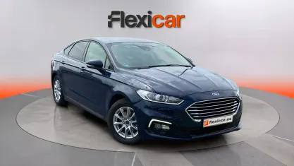 Usado Ford Mondeo Trend 188 CV (138 kW) 2021 Azul Berlina