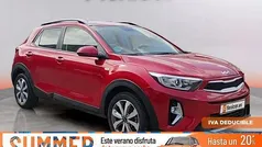 Rojo Usado 2023 Kia Stonic SUV | 14.890 € (Buen precio)