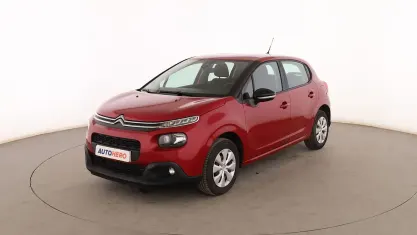 Usado Citroën C3 Feel 82 CV (60 kW) 2019 Rojo Utilitario