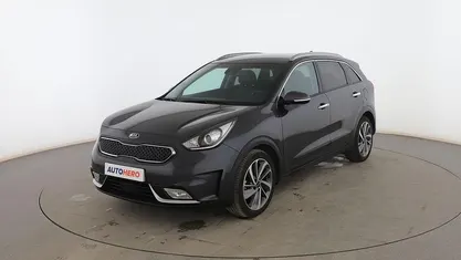 Gris Usado 2016 Kia Niro SUV | 13.399 € (Precio justo)