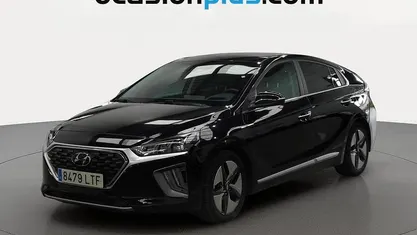 Usado Hyundai Ioniq 141 CV (103 kW) 2021 Negro Utilitario