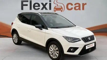 Usado Seat Arona Ecomotive 95 CV (69 kW) 2019 Blanco SUV