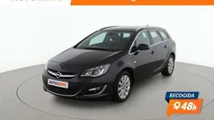 Negro Usado 2016 Opel Astra Excellence Familiar | 9499 € (Buen precio)