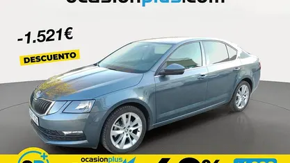 Usado Skoda Octavia 150 CV (110 kW) 2017 Berlina