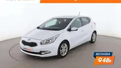 Blanco Usado 2015 Kia Ceed Berlina | 11.799 € (Buen precio)