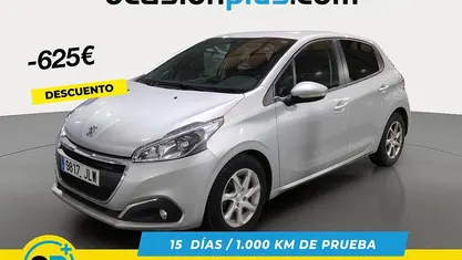 Gris Usado 2016 Peugeot 208 Active Utilitario | 7825 € (Precio justo)