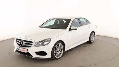 Usado Mercedes E220 Avantgarde 170 CV (125 kW) 2015 Blanco Berlina