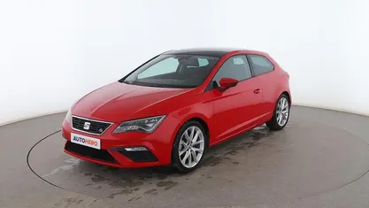 Usado Seat Leon FR 150 CV (110 kW) 2017 Rojo Coupe