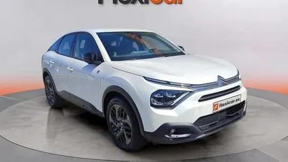 Usado Citroën e-C4 100 kW (136 CV) 2023 Blanco Berlina
